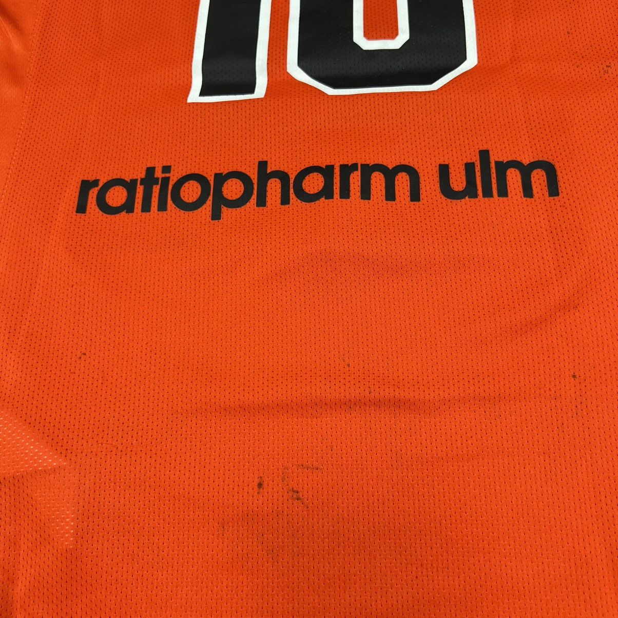 Nike Ratiopharm Ulm Hannah Signed Team Basketball Rare Jersey Size US L / EU 52-54 / 3 - 13 Thumbnail