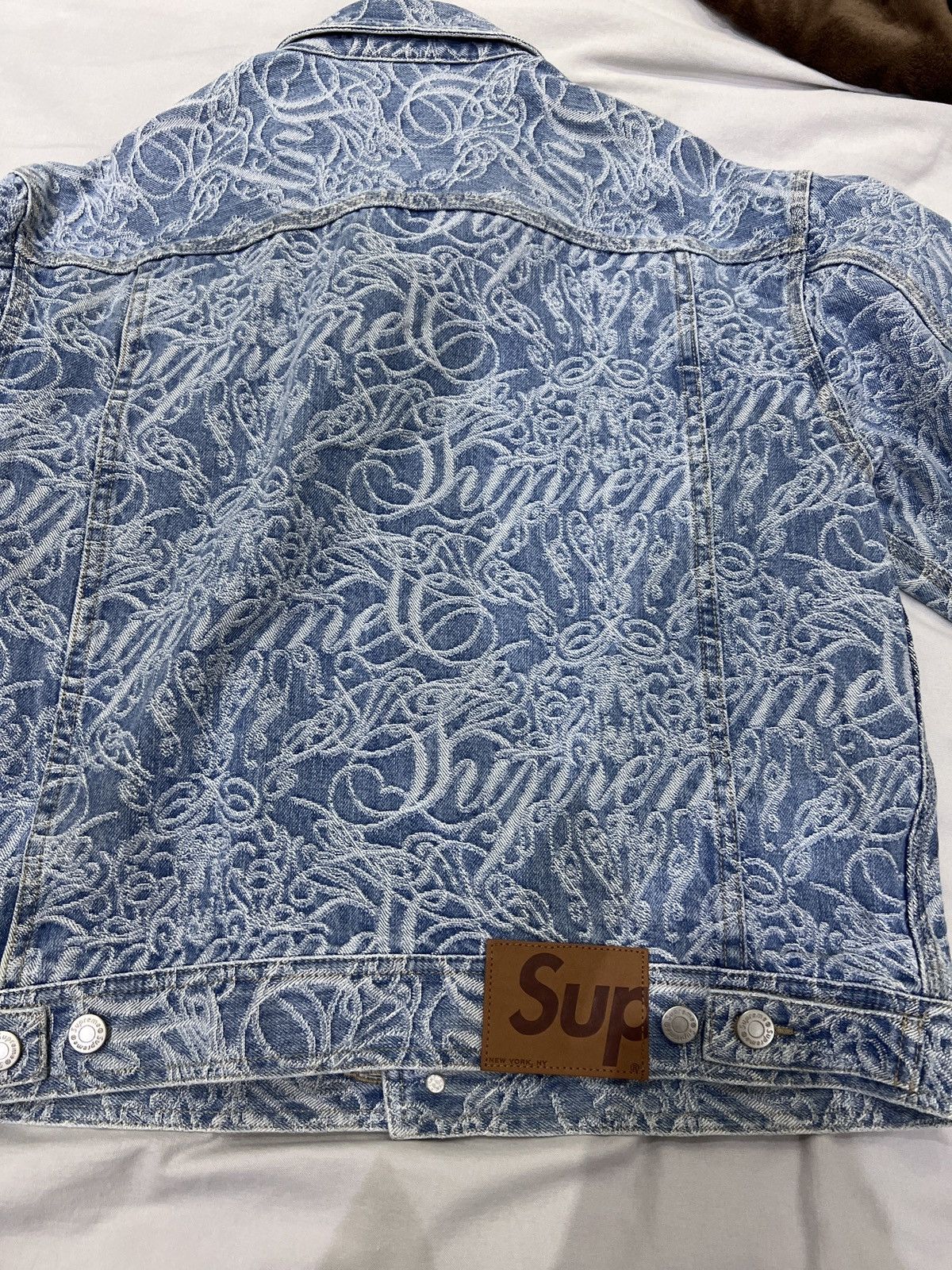 Supreme Supreme Script Jacquard Denim Trucker Jacket Size US S / EU 44-46 / 1 - 2 Thumbnail