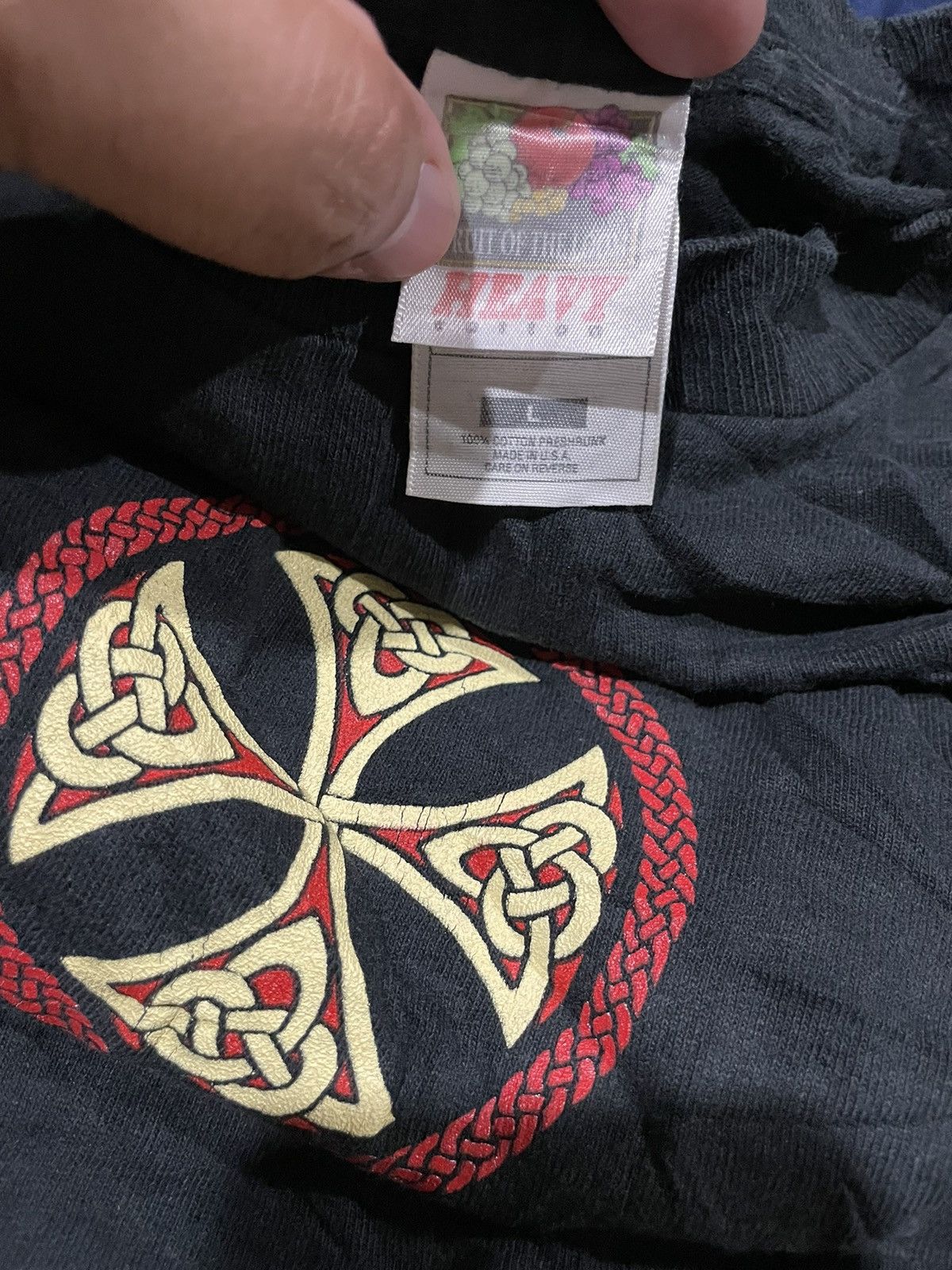 Vintage VTG '90 Courtney Davis Sacred Hearts Celtic Cross Shirts Size US L / EU 52-54 / 3 - 2 Thumbnail