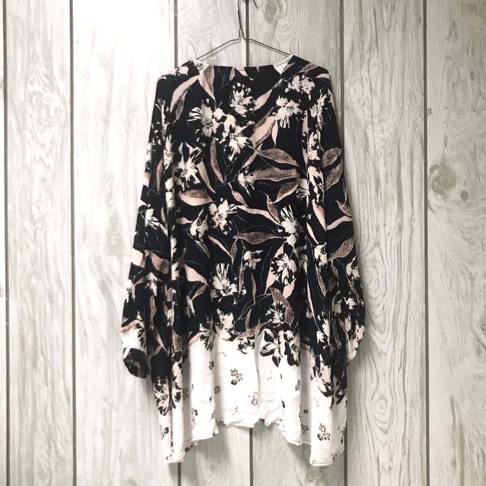 Billabong Billabong Women Long Sleeve Kimono Cardigan S/M Floral Multicolor Open Front Bohemian Beach Casual Shirt Womens Size S / US 4 / IT 40 - 2 Thumbnail
