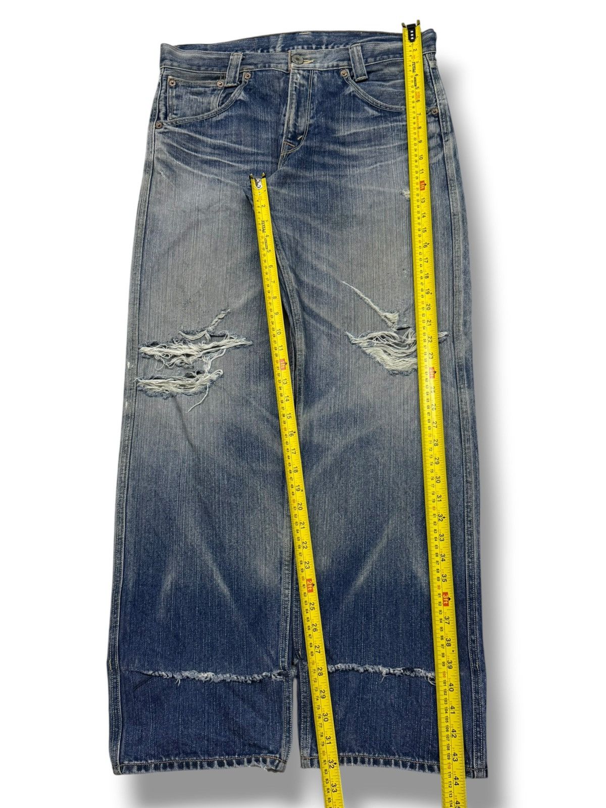 Levi's Vintage Levi’s 703 Distressed Denim Jeans | Vintage Fade W36 Size US 36 / EU 52 - 15 Thumbnail