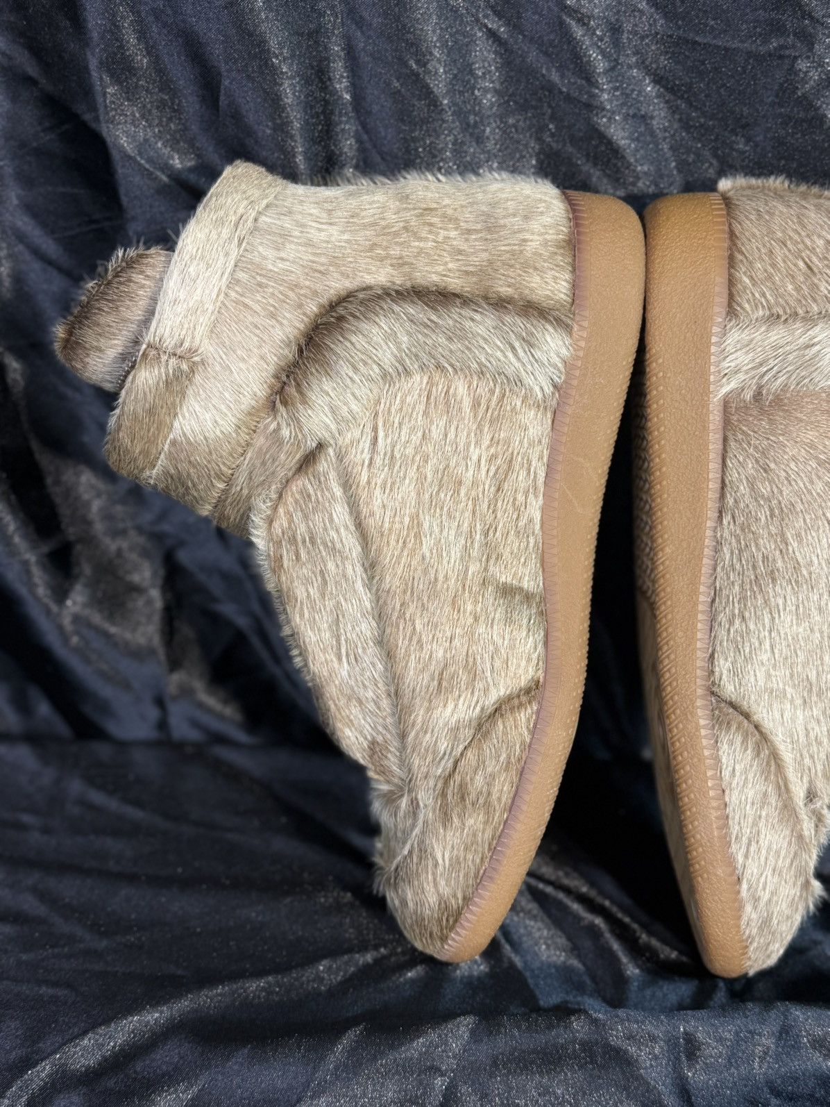 Maison Margiela MAISON MARGIELA YEEZYS TOUR PONY HAIR SNEAKERS US 10 Size US 10 / EU 43 - 4 Thumbnail