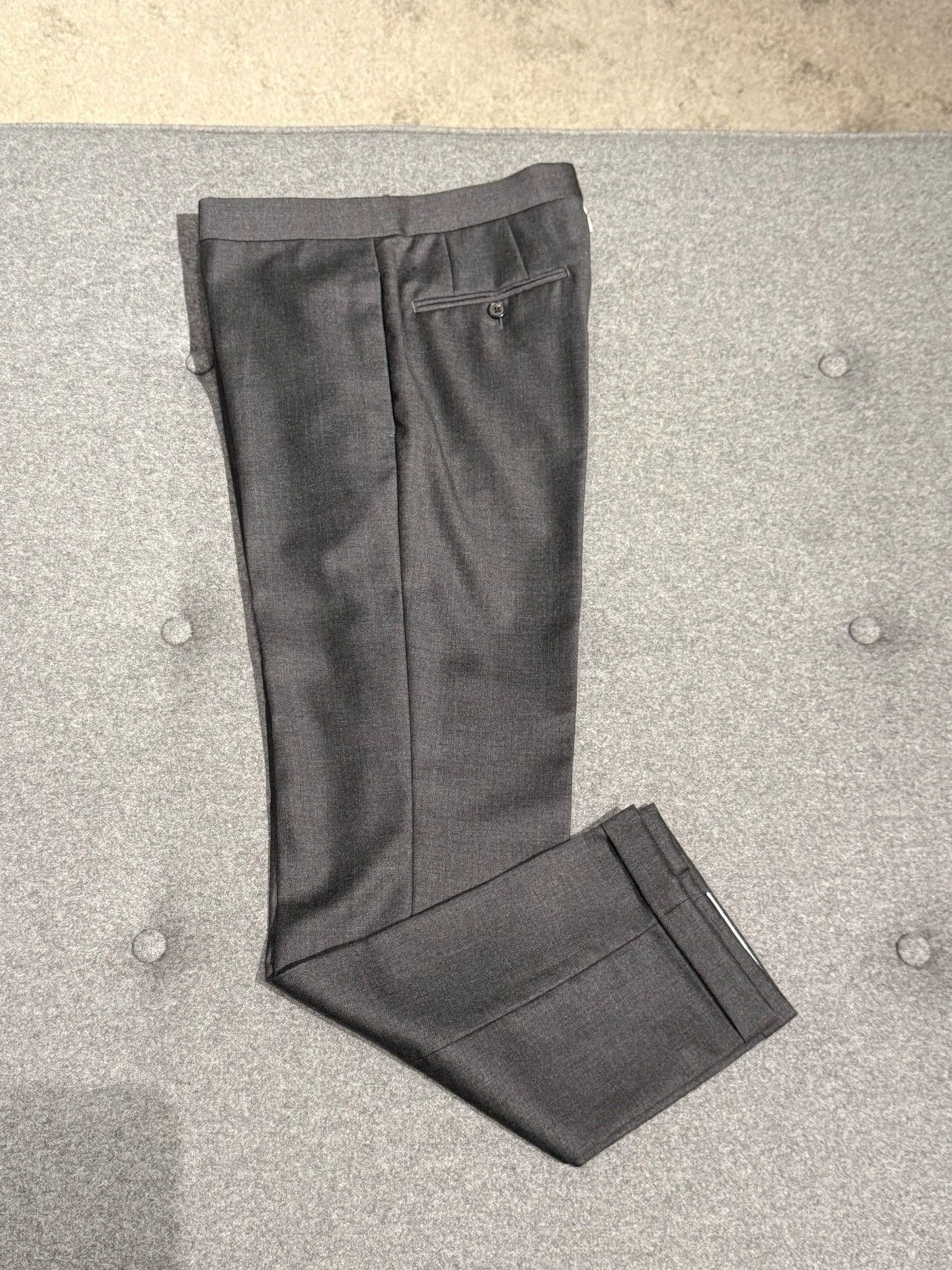 Thom Browne Thom Browne Women's Charcoal Gray Wool Trousers Size 38 Size 26" / US 2 / IT 38 - 3 Thumbnail