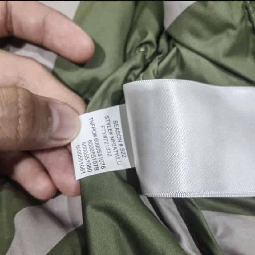 Kaws × The North Face KAWS X THE NORTH FACE 1996 NUPTSE JACKET MONTEREY BLUE Size US L / EU 52-54 / 3 - 5 Thumbnail
