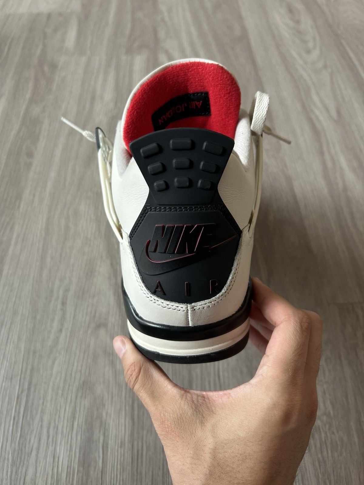 Jordan Brand Air Jordan Retro 4 Flight Club Size 11 Size US 11 / EU 44 - 15 Thumbnail