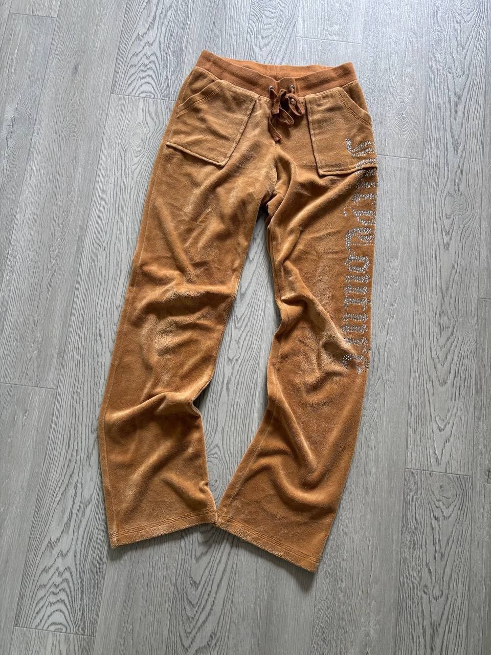 Juicy Couture Vintage Juicy Couture Y2K Velour Logo pants USA Size 30" / US 8 / IT 44 - 1 Thumbnail