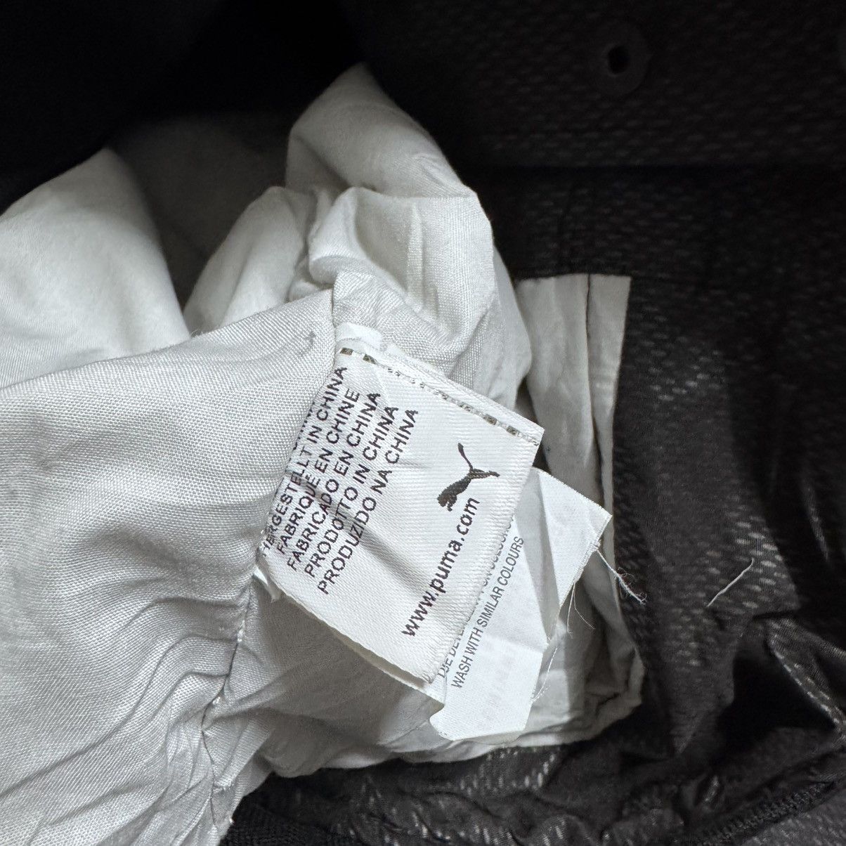 Hussein Chalayan × Puma Hussein Chalayan Bomber Jacket Stealth Pocket Size US L / EU 52-54 / 3 - 22 Thumbnail