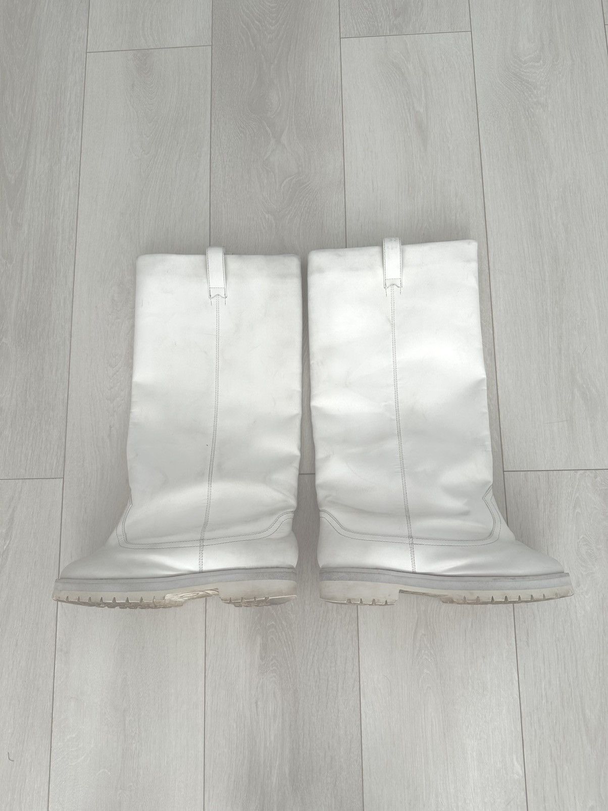 Anonymous Club ANONYMOUS CLUB WHITE SHAFT BOOTS. Size US 8 / EU 41 - 2 Thumbnail