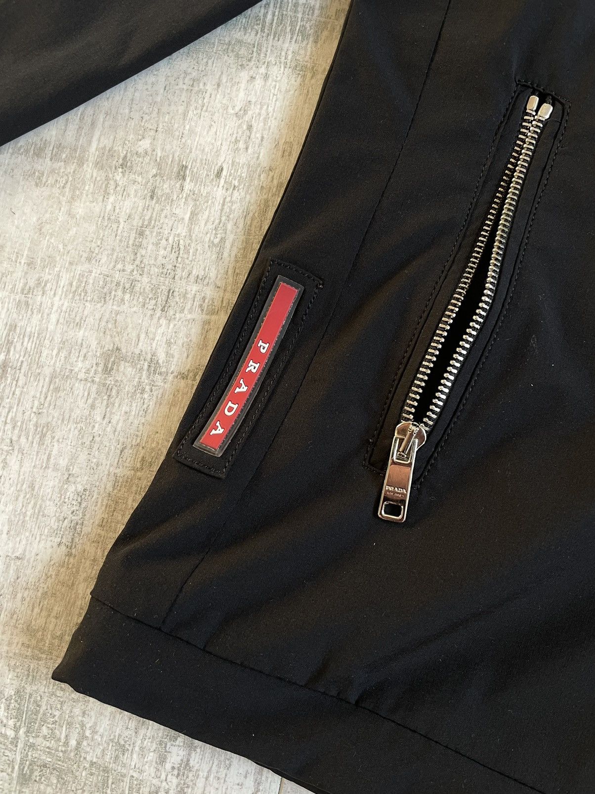 Prada Prada Nylon Black Jacket Red Tab Vintage Made In Ukraine Size US M / EU 48-50 / 2 - 7 Thumbnail