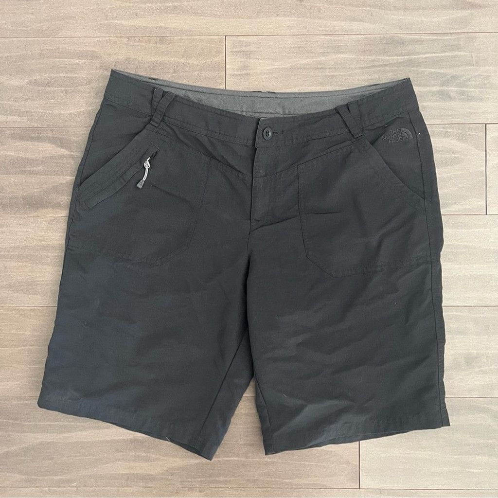 The North Face NORTH FACE Black hiking shorts size 12 Performance Size 34" / US 12 / IT 48 - 2 Thumbnail