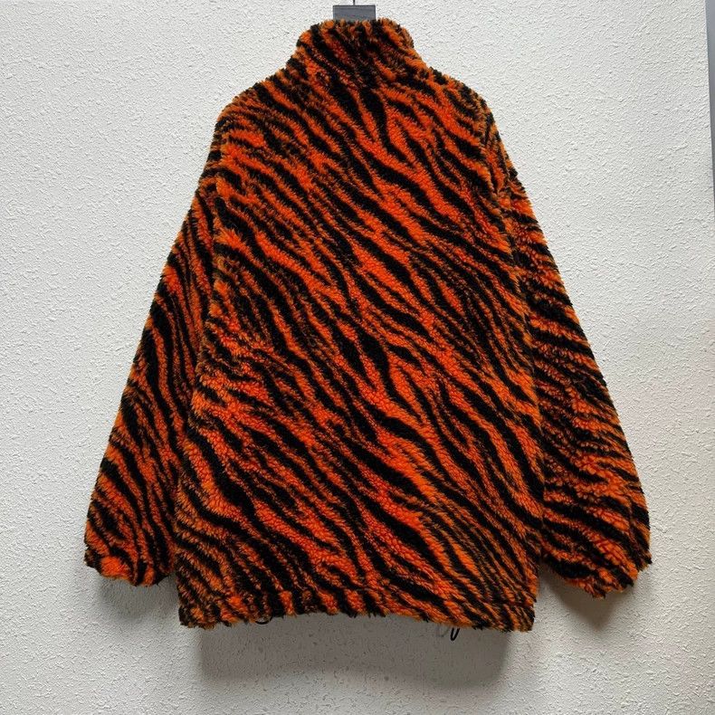 Balenciaga Balenciaga Tiger fur coat in the year of the tiger jacket 2 Size XXS / US 00 / IT 34 - 2 Thumbnail