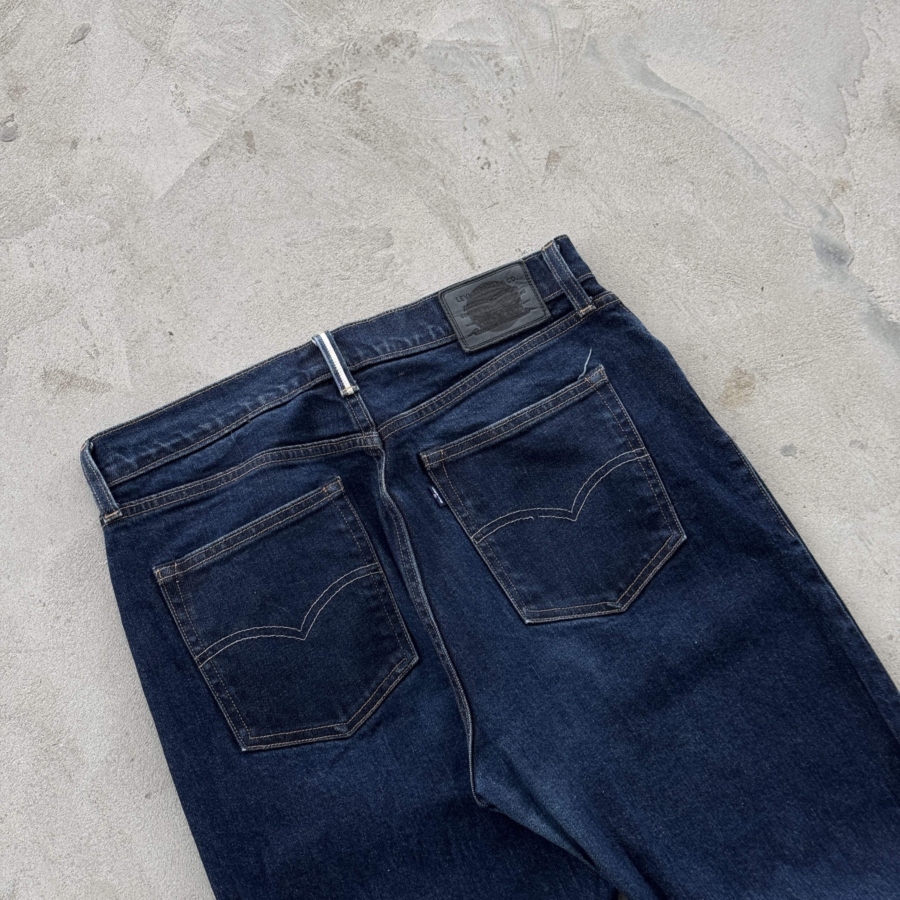 Levi's Vintage Levi's Fabric High-Rise Slim Salvedge Denim Jeans Size US 31 - 4 Thumbnail