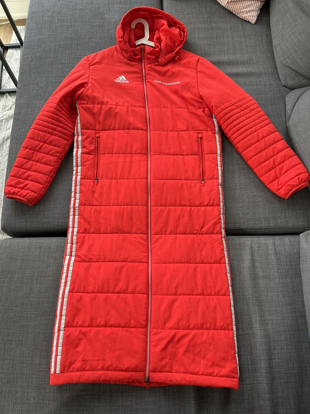 X adidas hotsell wind coat red