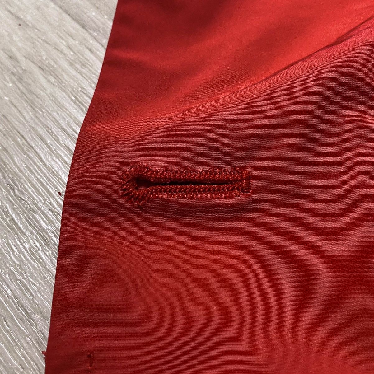Gucci Gucci 2009 Red Polyester Trench Coat Water/Windproof Jacket Size XS / US 0-2 / IT 36-38 - 22 Thumbnail