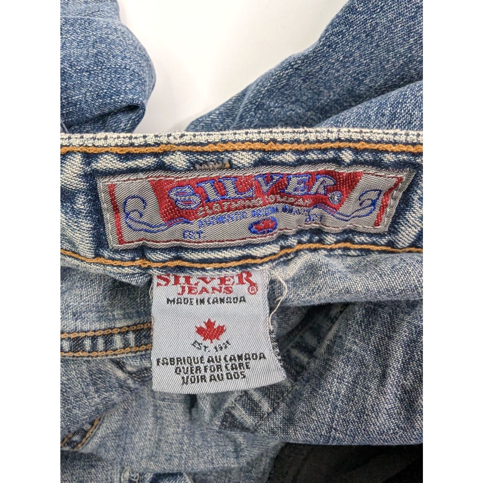 Silver Jeans Co. VINTAGE Silver Jeans Capri Jeans Distressed Women’s 32 Denim 100% Cotton Blue Slim Straight 5-Pocket Womens Jeans Size 24" / US 00 / IT 34 - 5 Thumbnail