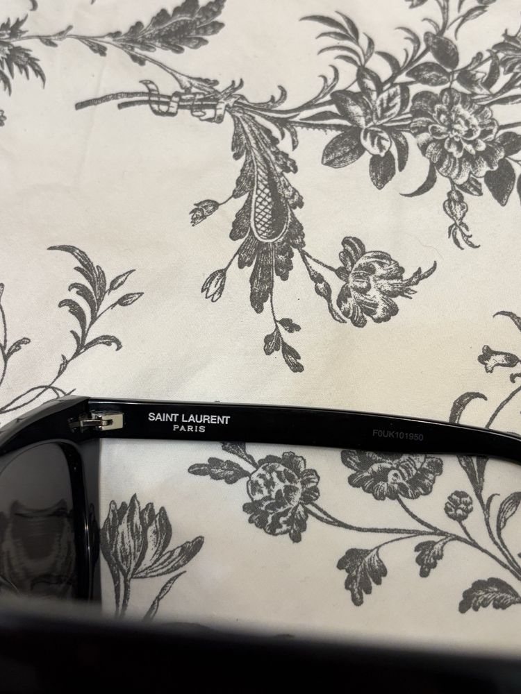 Saint Laurent Paris Saint Laurent Paris SL 214 Kate New Wave Sunglasses Size ONE SIZE - 5 Thumbnail