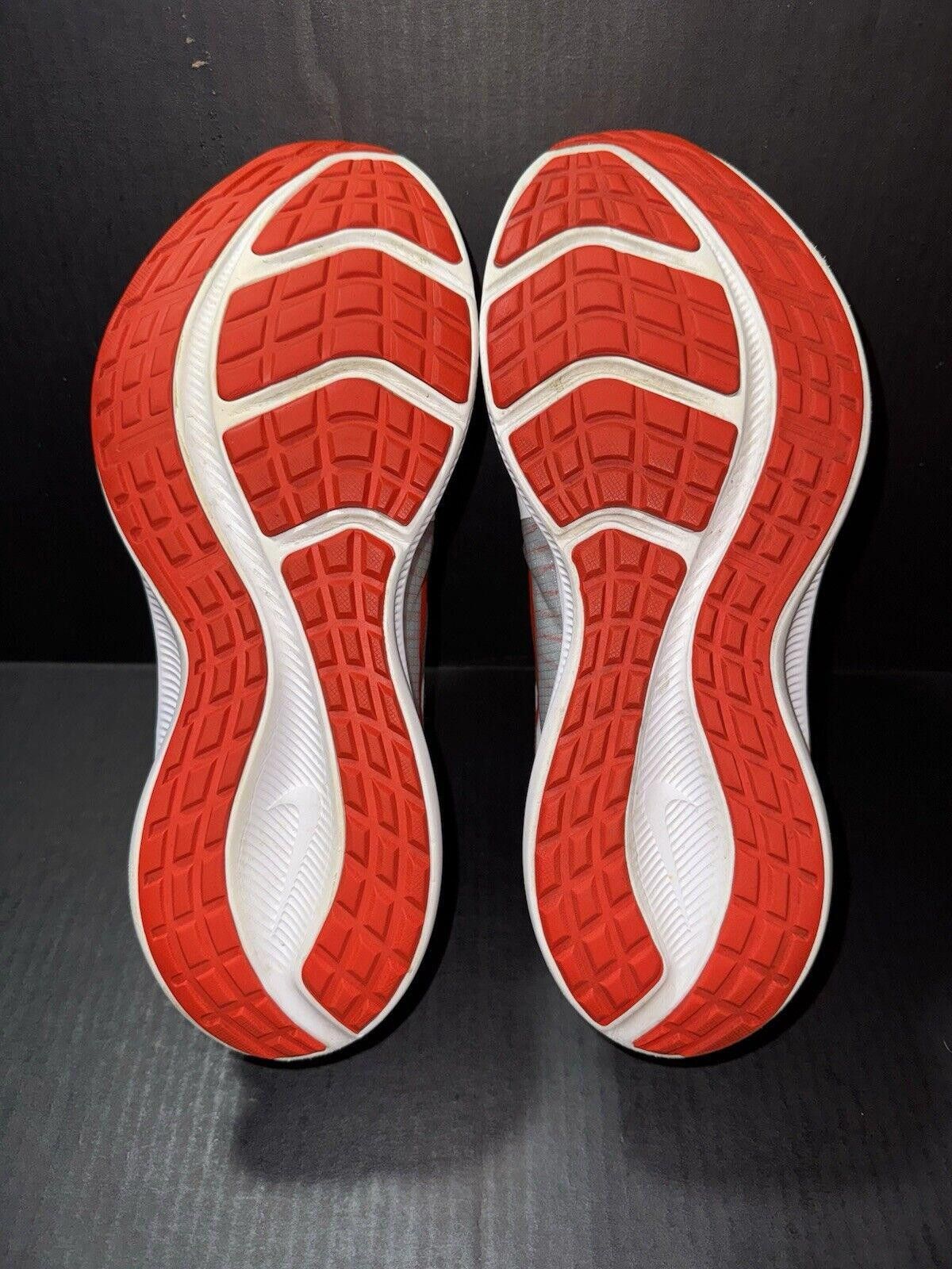 Nike Men's Nike Downshifter 11 Grey Red CW3411-004 Size 9 Size US 9 / EU 42 - 7 Thumbnail