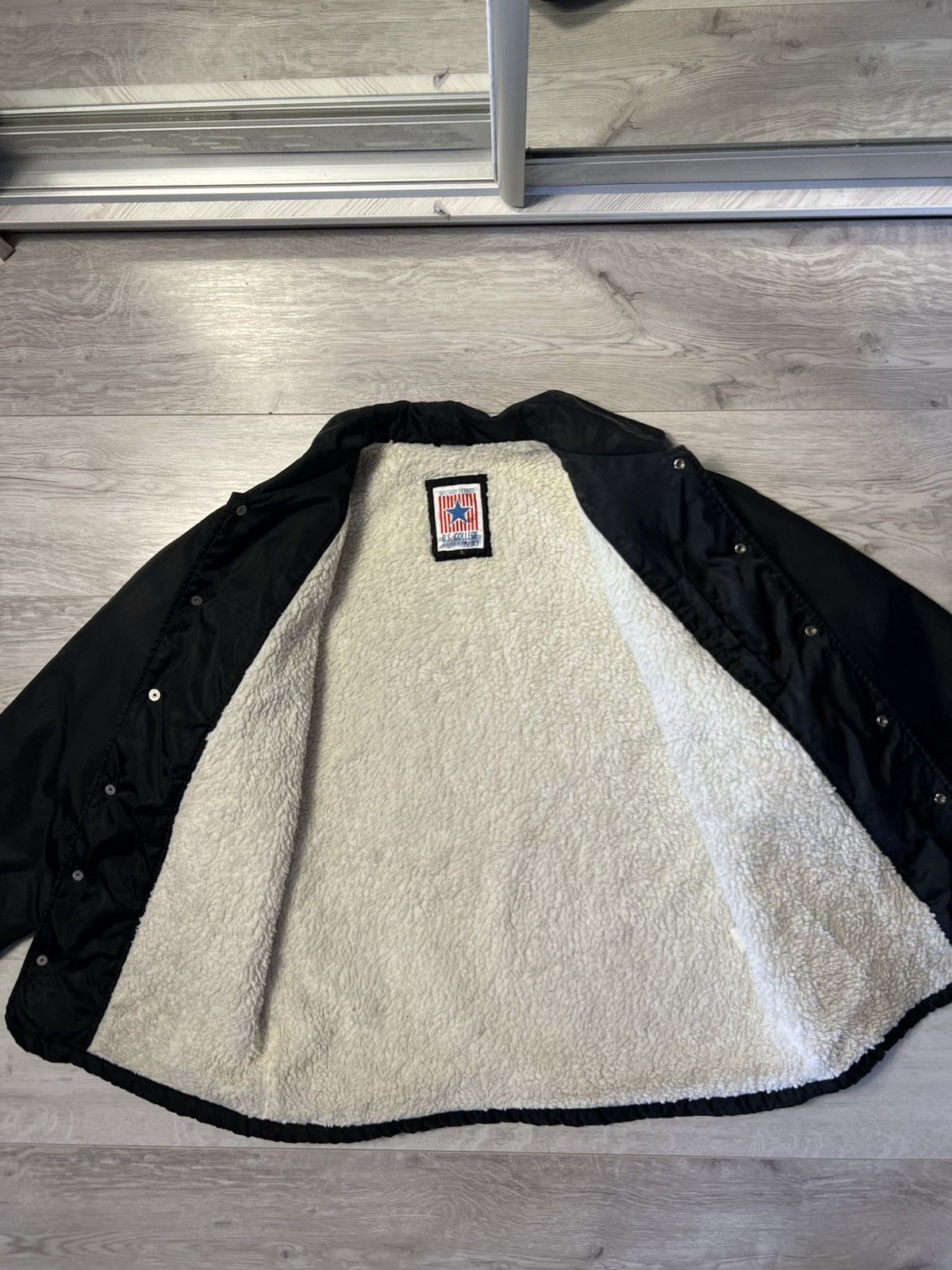 Vintage Vintage Us College Duke University Nylon Jacket Size L Size US L / EU 52-54 / 3 - 10 Thumbnail