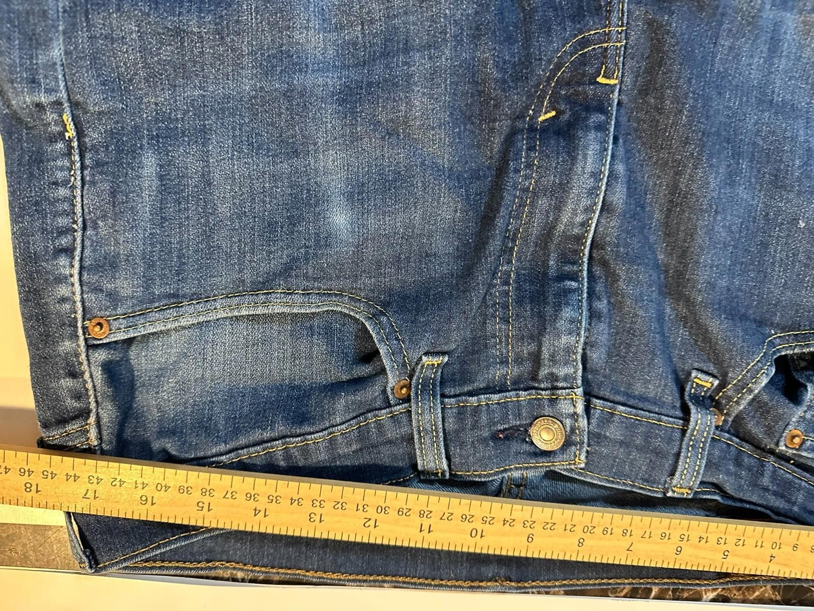 Levi's Levi’s 514 Dark Wash Blue Jeans Men’s Size 36x30 Size US 36 / EU 52 - 7 Thumbnail