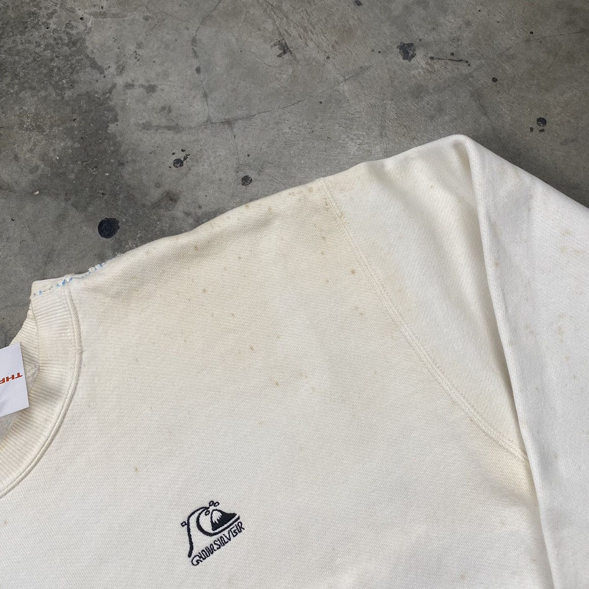 Quiksilver Rare 90s Quiksilver Surf Boxy Distressed Crewneck Size US M / EU 48-50 / 2 - 5 Thumbnail