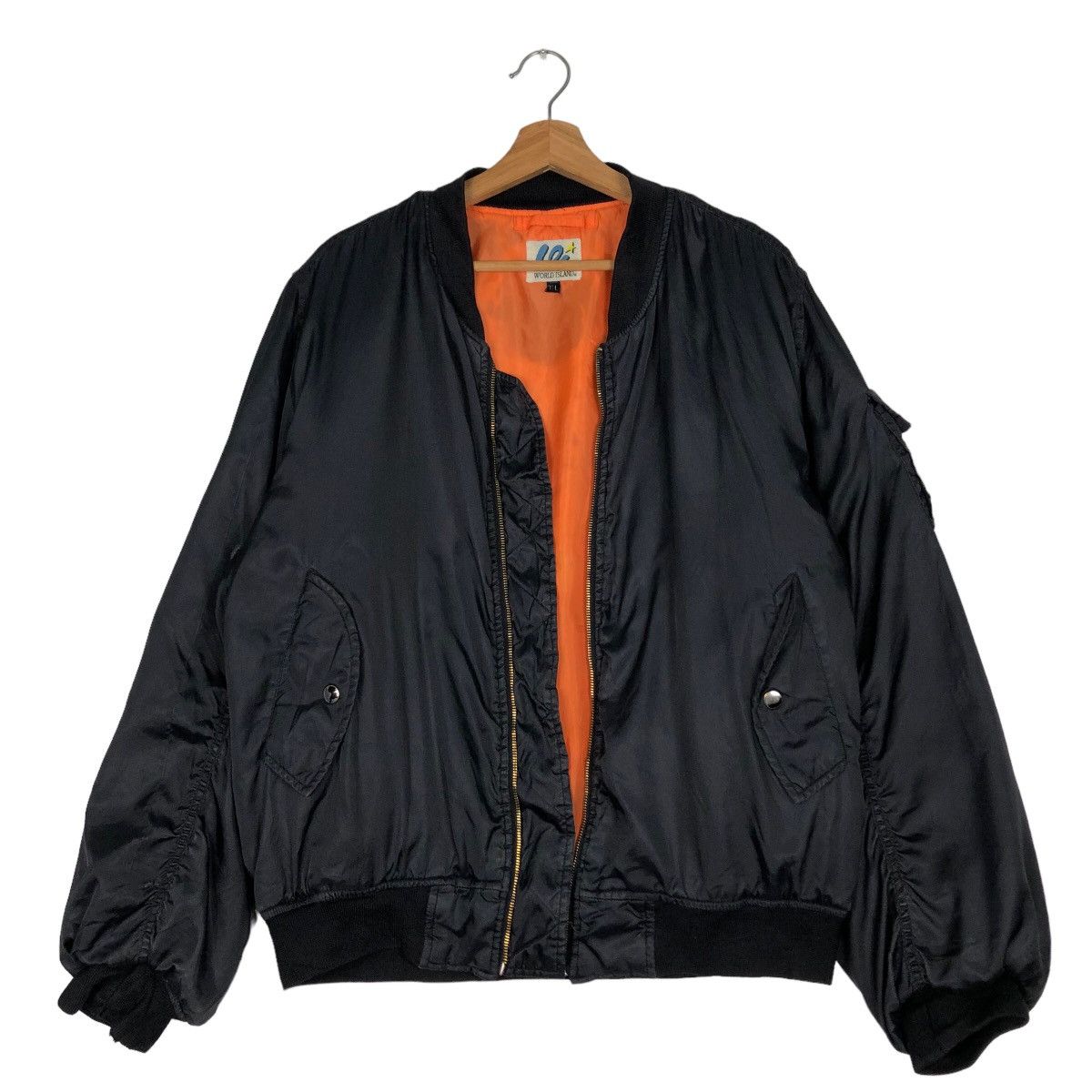 Japanese Brand 🔥Riot Riot Vintage Nylon Bomber Jacket World Island Size US L / EU 52-54 / 3 - 1 Thumbnail