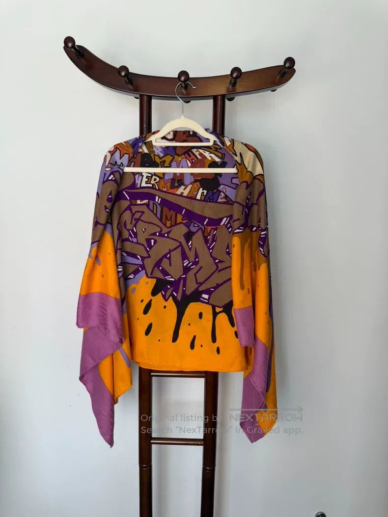 Other Hermes size 140*140 Shawl scarf, cashmere and silk fabric, Size ONE SIZE - 3 Thumbnail