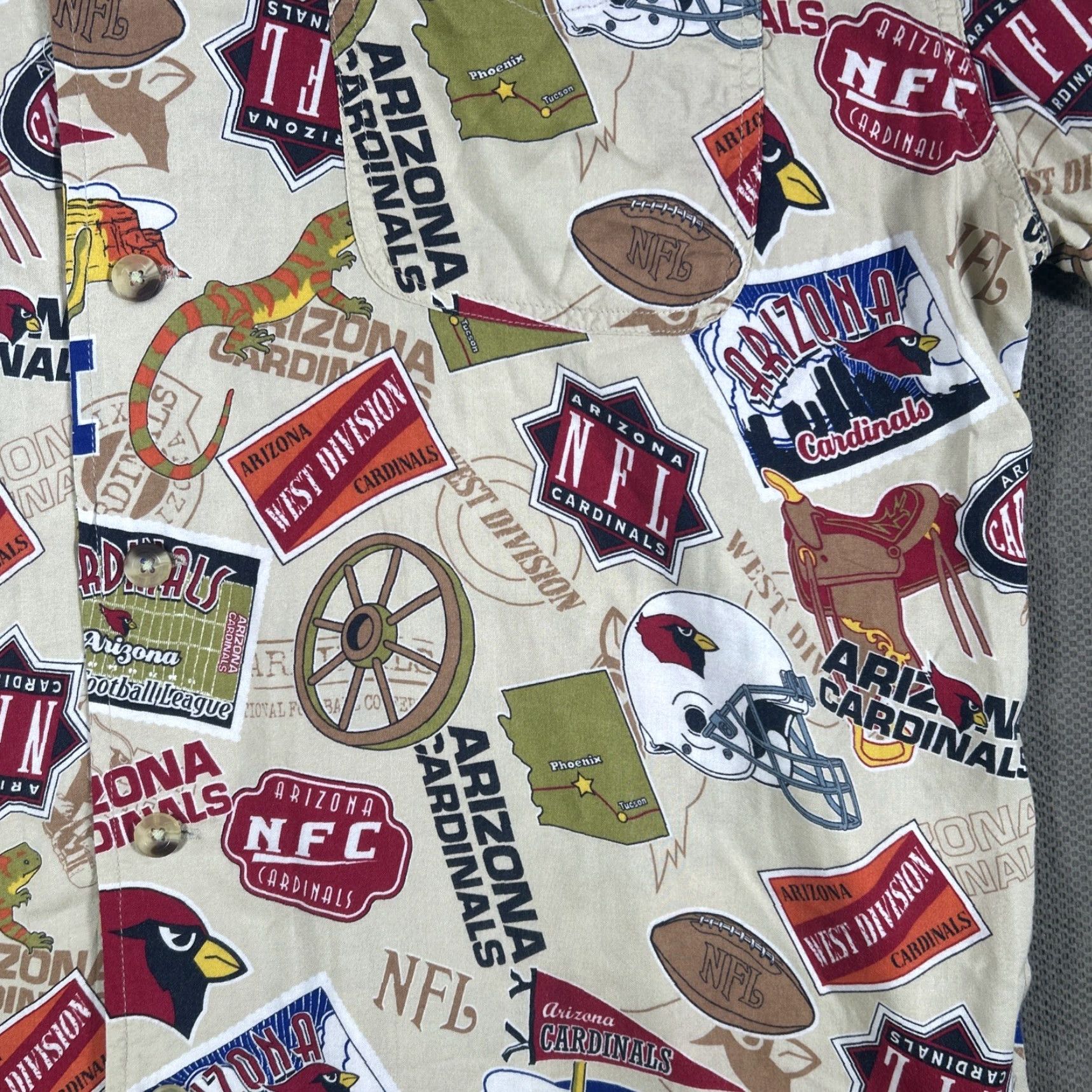 NFL Arizona Cardinals NFL Hawaiian All-Over Print Shirt Short Sleeve Button-Up XL Men Multicolor Collar-Button Spring Summer Fall Winter Casual Size US XL / EU 56 / 4 - 4 Thumbnail