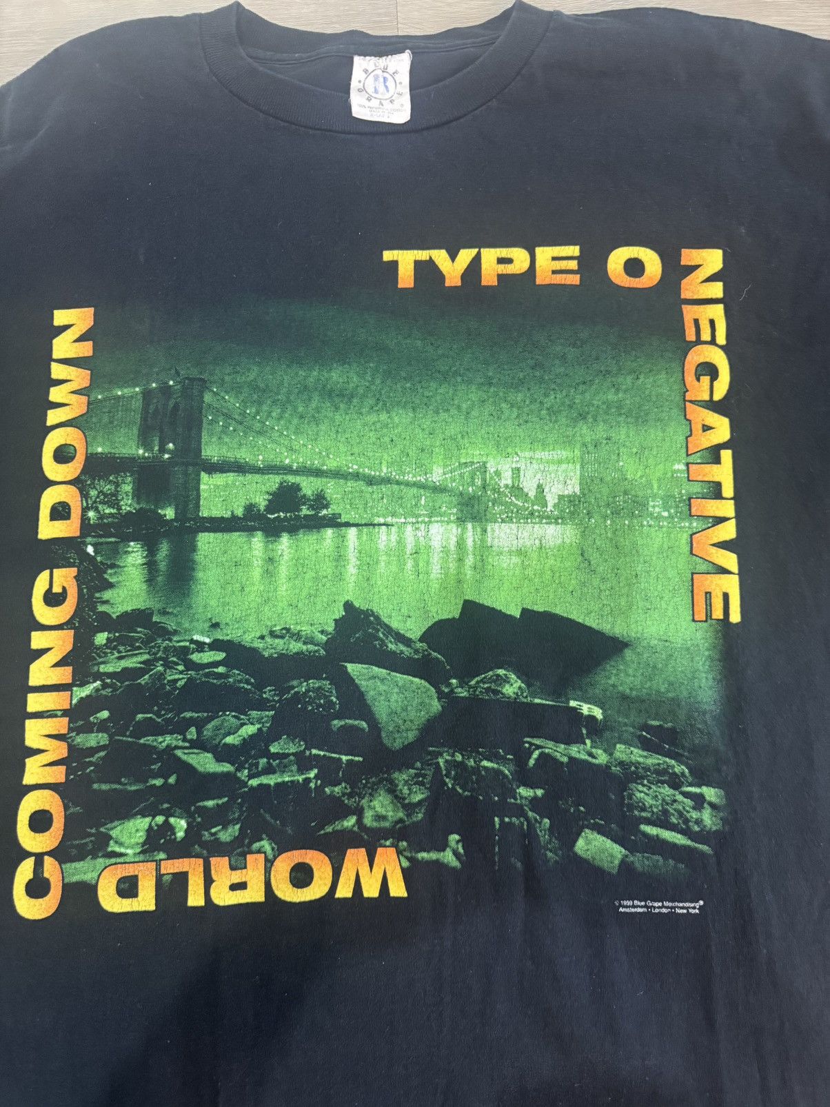 TYPE O NEGATIVE WORLD COMING DOWN XL BLUE GRAPE