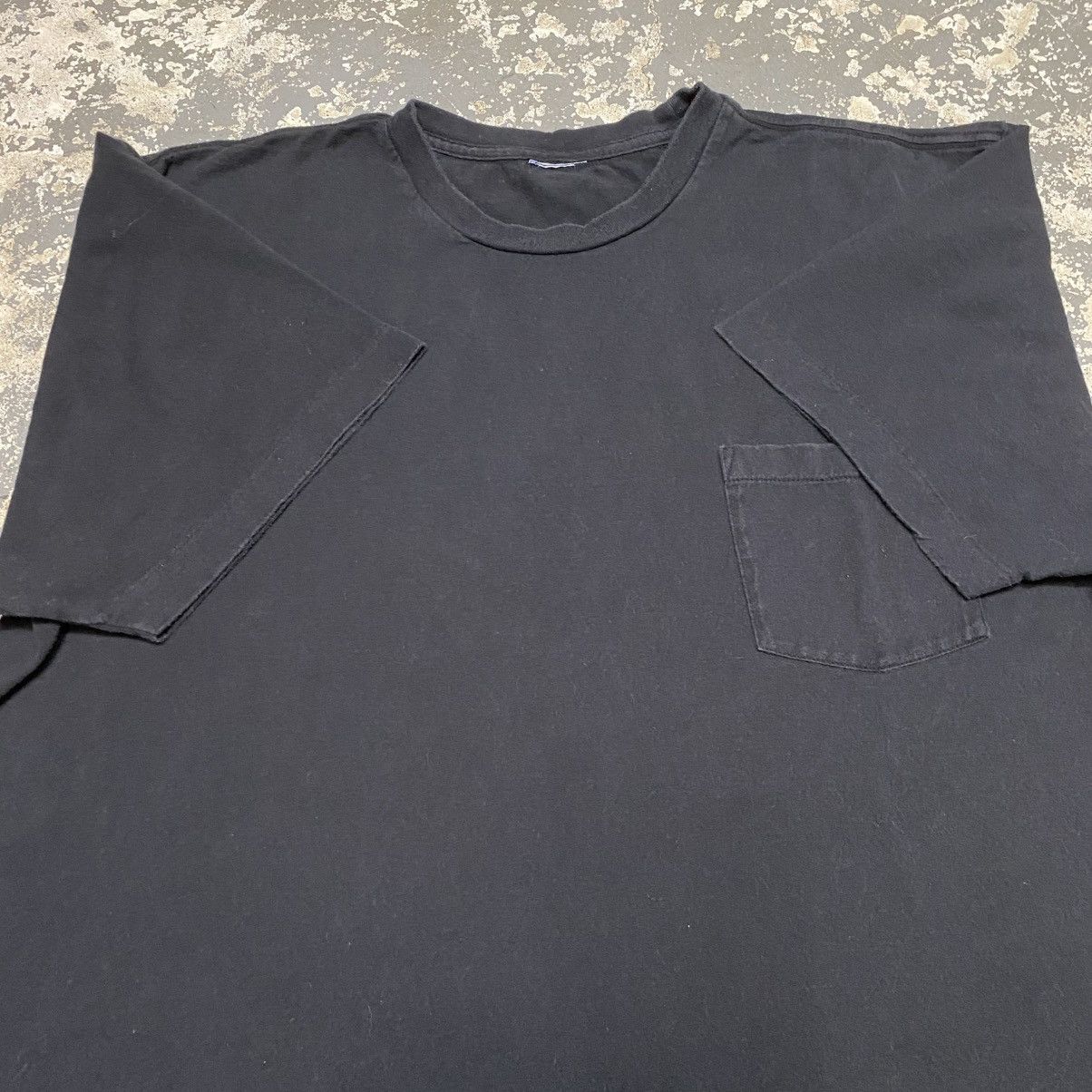 Other Vintage Black Blank 90s Single Stitch Pocket Tshirt Size US L / EU 52-54 / 3 - 3 Thumbnail
