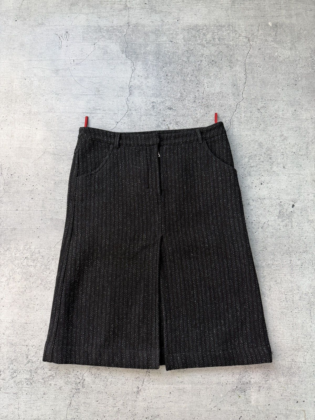 Prada Prada 2000s archive vintage midi skirt Y2K wool Size 30" / US 8 / IT 44 - 1 Thumbnail