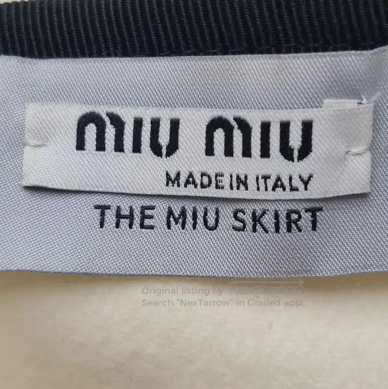 Miu Miu Miu Miu Beige Wool Embroidered Skirt . Size 28" / US 6 / IT 42 - 4 Thumbnail
