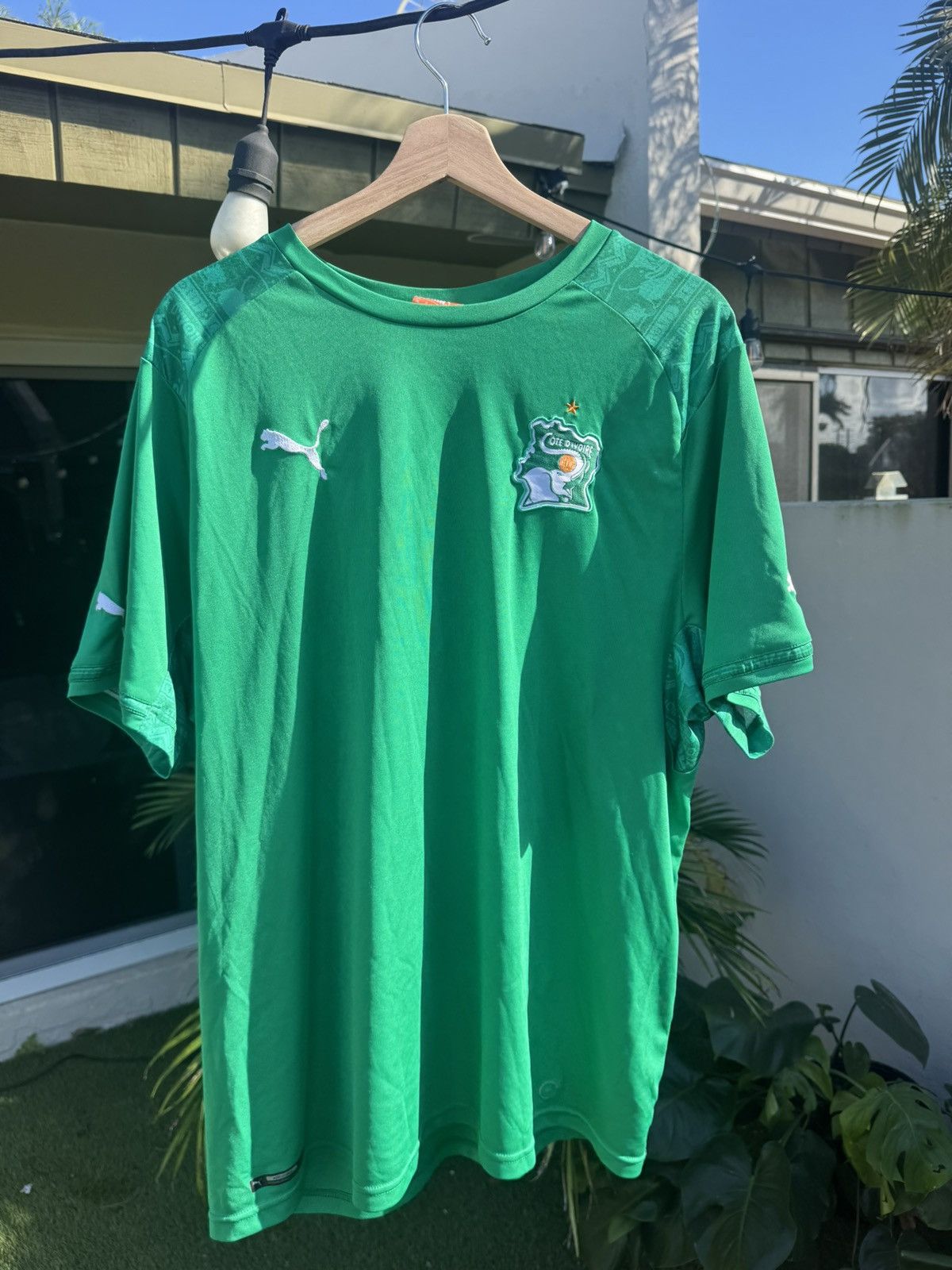 Puma Ivory Coast 2014 jersey Size US L / EU 52-54 / 3 - 5 Thumbnail