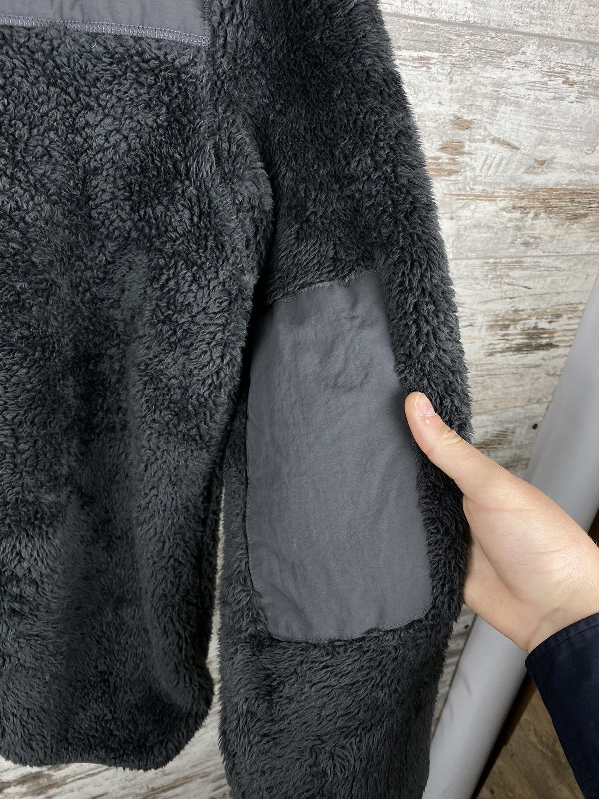 Carhartt Wip Carhartt WIP Sherpa Sweatshirt Size US S / EU 44-46 / 1 - 12 Thumbnail