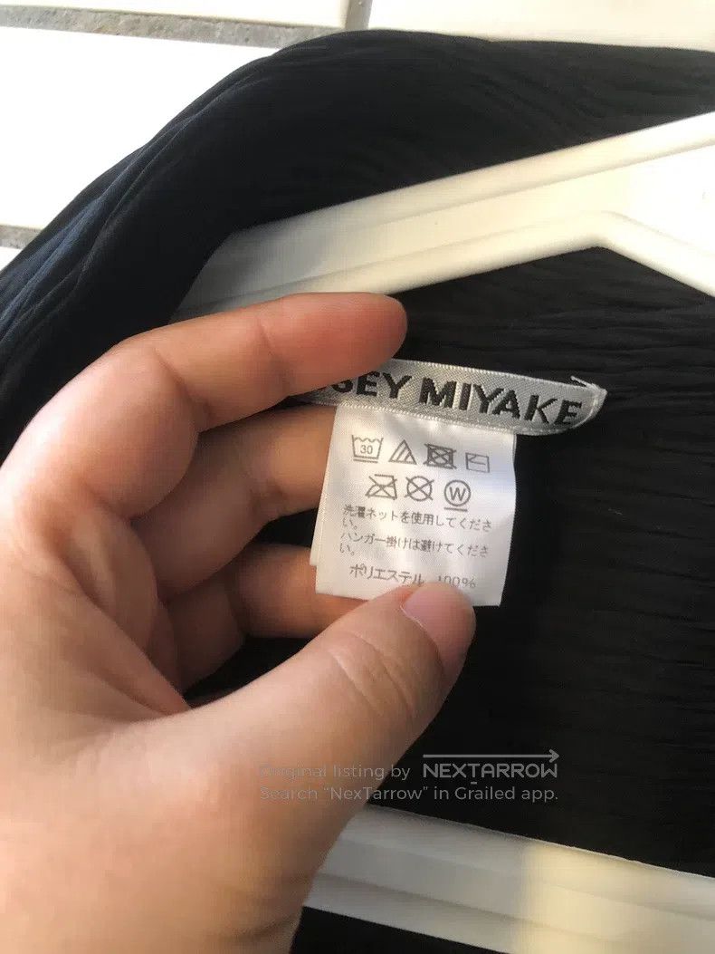 Issey Miyake Issey Miyake Black Fish Scale Jacket Size M / US 6-8 / IT 42-44 - 3 Thumbnail