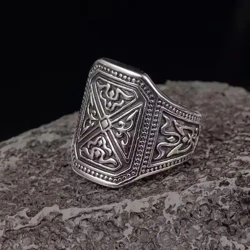 VIBE Stainless Steel Men's Ring Fashion Biker Band Ring Size ONE SIZE - 2 Thumbnail