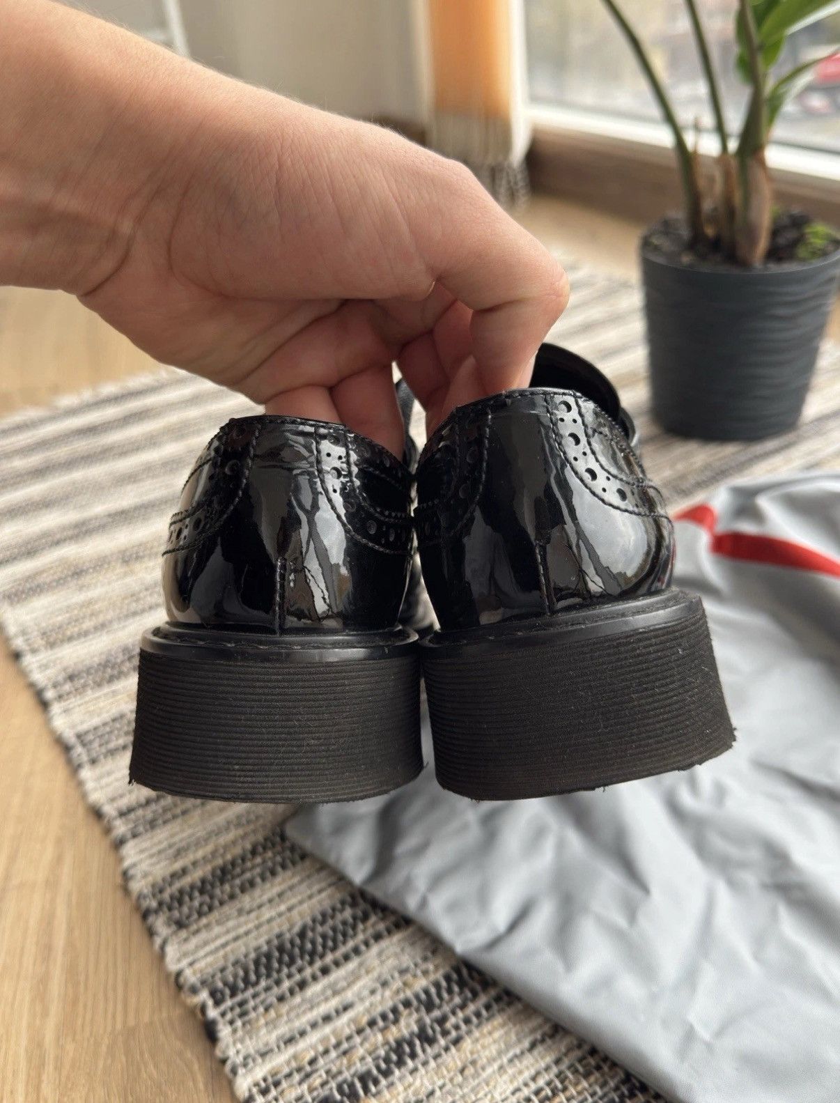 Prada PRADA Patent Leather Laceup Oxford Black Classic Shoes WMNS Size US 7 / IT 37 - 10 Thumbnail