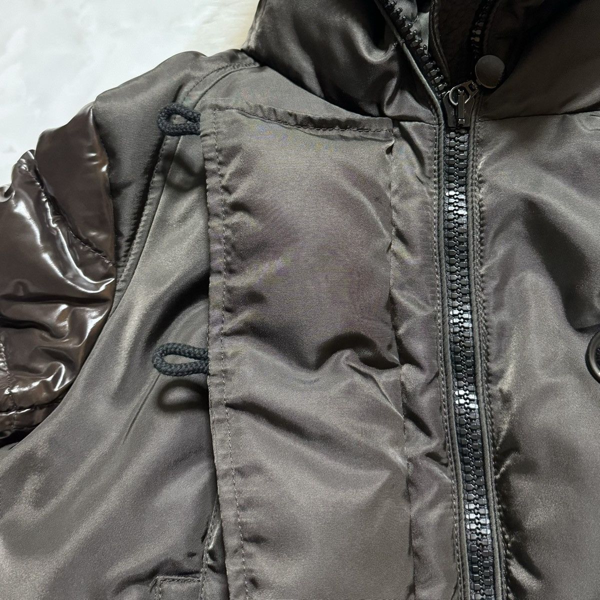 Moncler Moncler DESNA raccoon fur switching puffer down jacket Size XS / US 0-2 / IT 36-38 - 15 Thumbnail