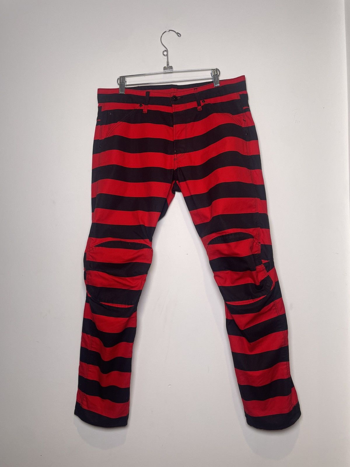 G-Star G-Star RAW Red Black Striped 3D Tapered Pants Size US 32 / EU 48 - 1 Thumbnail
