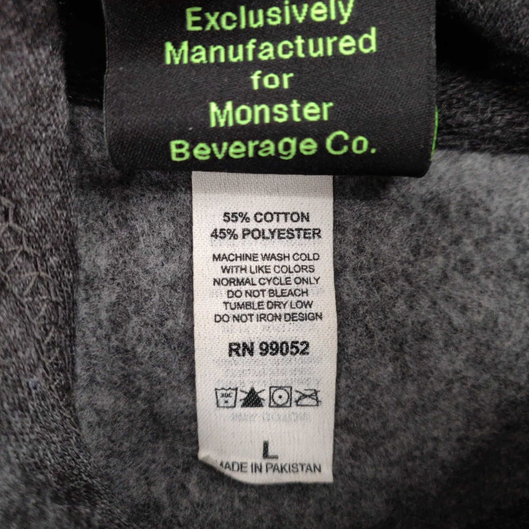 Vintage VINTAGE Monster Energy Hoodie Mens L Gray Pullover Sweatshirt Y2K Logo Hooded Graphic Print Pockets Regular Size US L / EU 52-54 / 3 - 7 Thumbnail