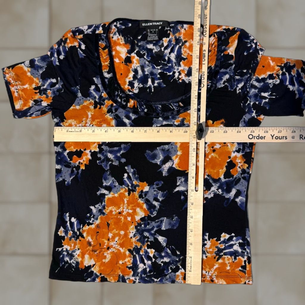 Ellen Tracy Ellen Tracy T-Shirt Shirt Petite Small PS Silk Orange Floral Ruffle Neck Casual Short Sleeve Logo Jersey All Seasons Vintage No Size S / US 4 / IT 40 - 1 Thumbnail