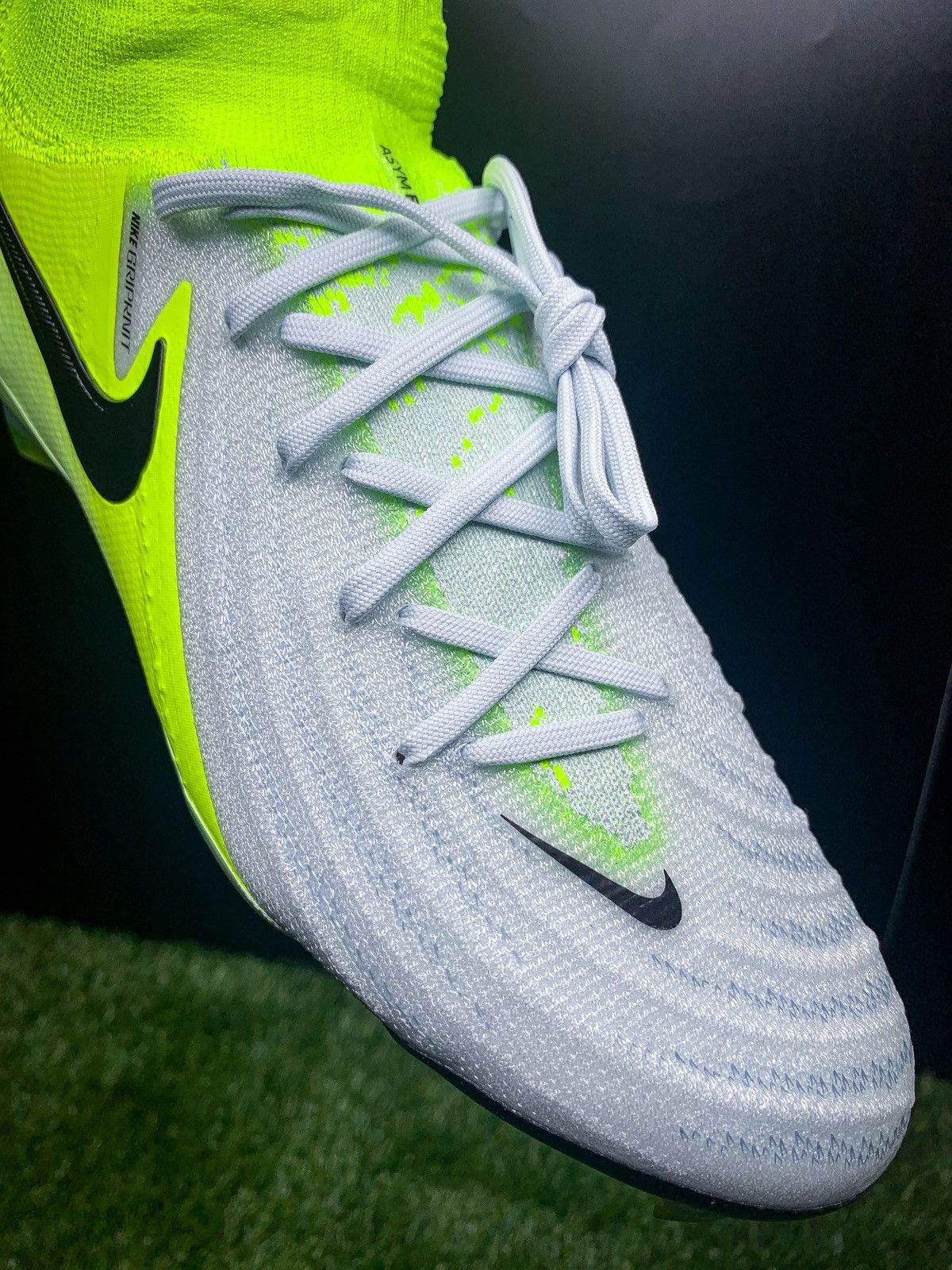 Nike Nike Phantom Luna 2 Elite Size US 9 / EU 42 - 6 Thumbnail