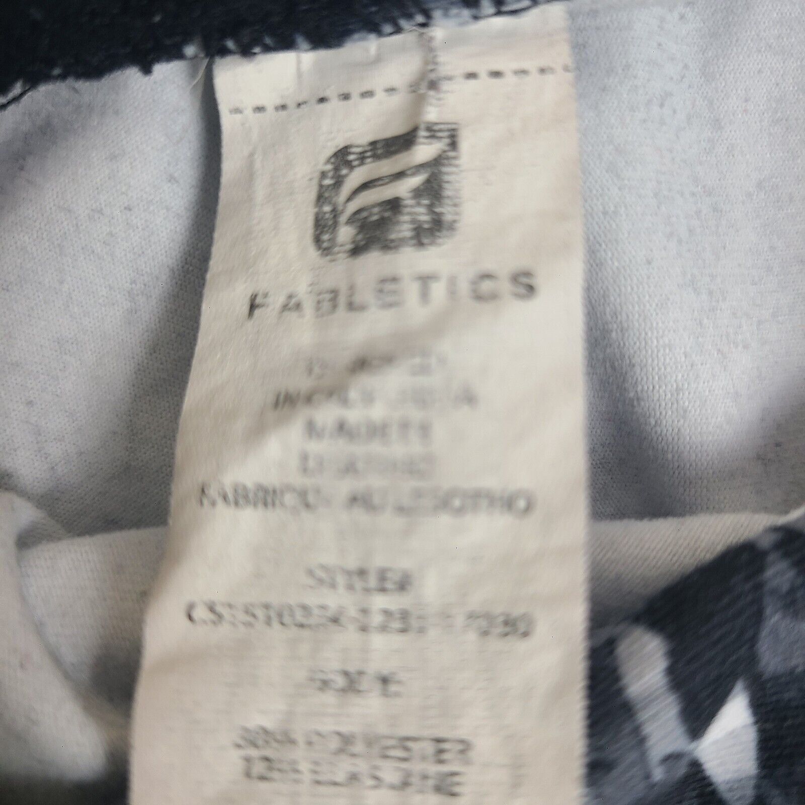 Fabletics Fabletics Leggings Grey Mesh Size Small Design Mesh Panel Ac Size 28" / US 6 / IT 42 - 2 Thumbnail