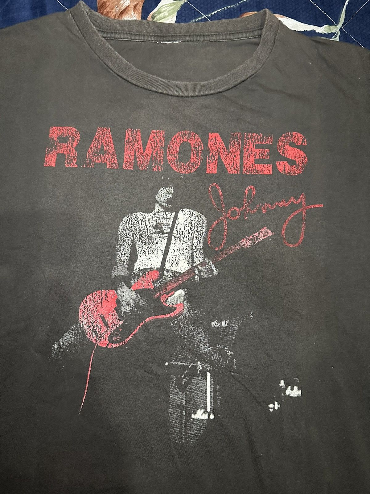 Band Tees Ramones band tee Size US S / EU 44-46 / 1 - 1 Thumbnail
