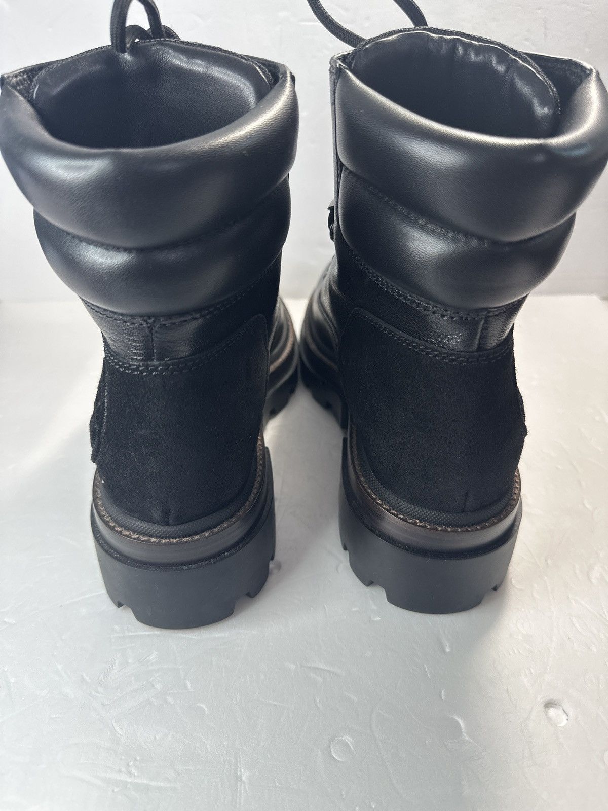 Tory Burch Tory Burch Lug Miller leather boots signature TB monogram Size US 8 / IT 38 - 10 Thumbnail