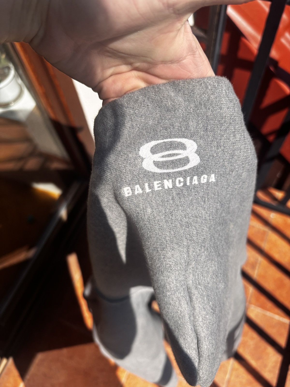 Balenciaga Balenciaga SS24 Unity Embro Hoodie Size US S / EU 44-46 / 1 - 3 Thumbnail