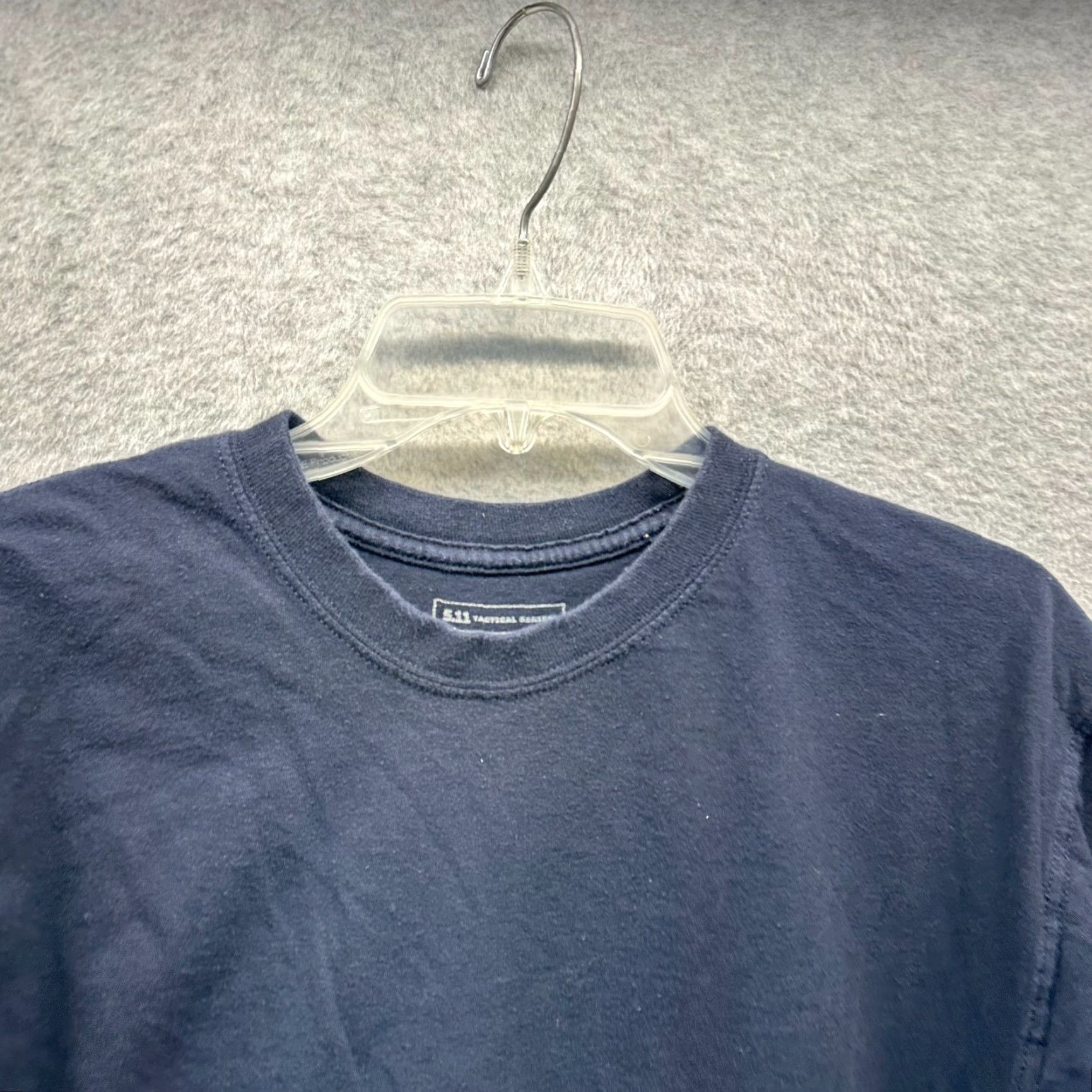 Vintage 5.11 Tactical Shirt XL Blue Cotton Short Sleeve Crew Neck Pullover Mens T-Shirt Basic Athletic USA 5.11 Size US XL / EU 56 / 4 - 2 Thumbnail