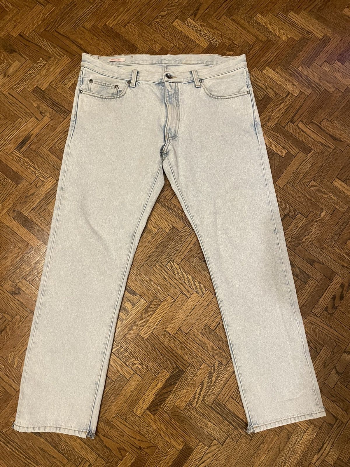 image of Off White C/o Virgil Abloh Light Blue Denim in Light Blue Jeans, Men's (Size 34)