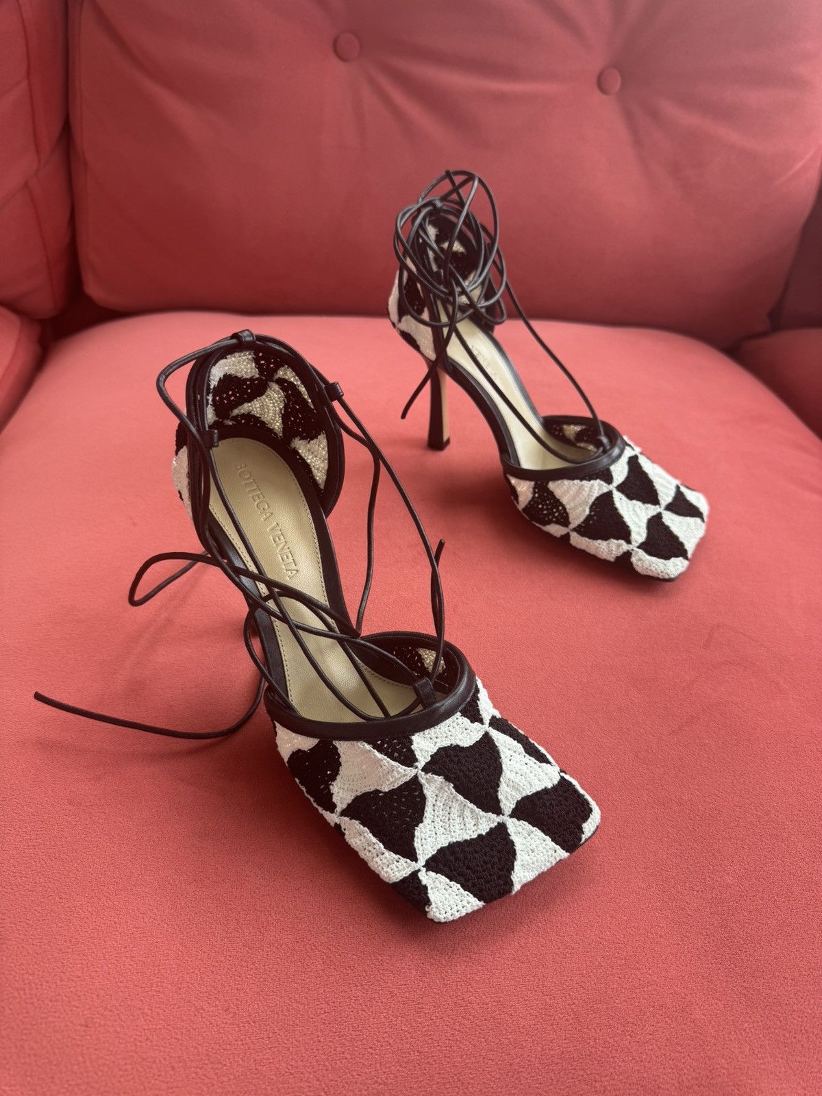 Bottega Veneta Bottega Veneta New Crochet black and white sand, size 36 IT Size US 6 / IT 36 - 6 Thumbnail