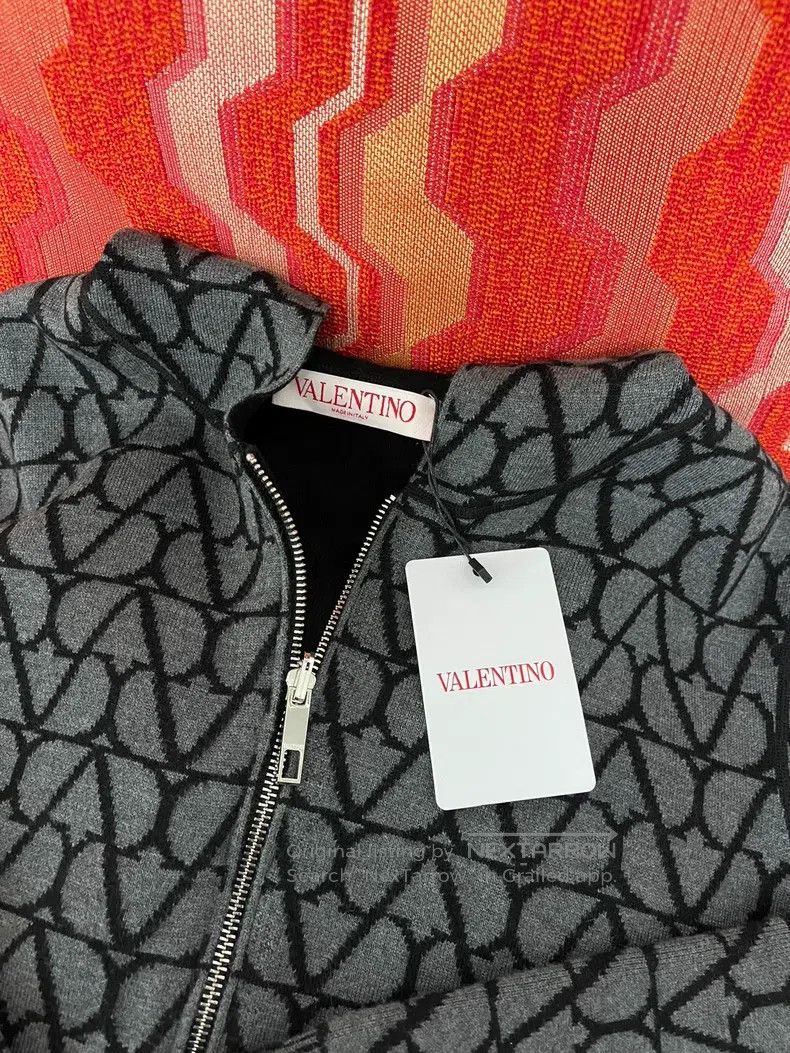 Valentino Valentino Knitted coat Size L / US 10 / IT 46 - 2 Thumbnail
