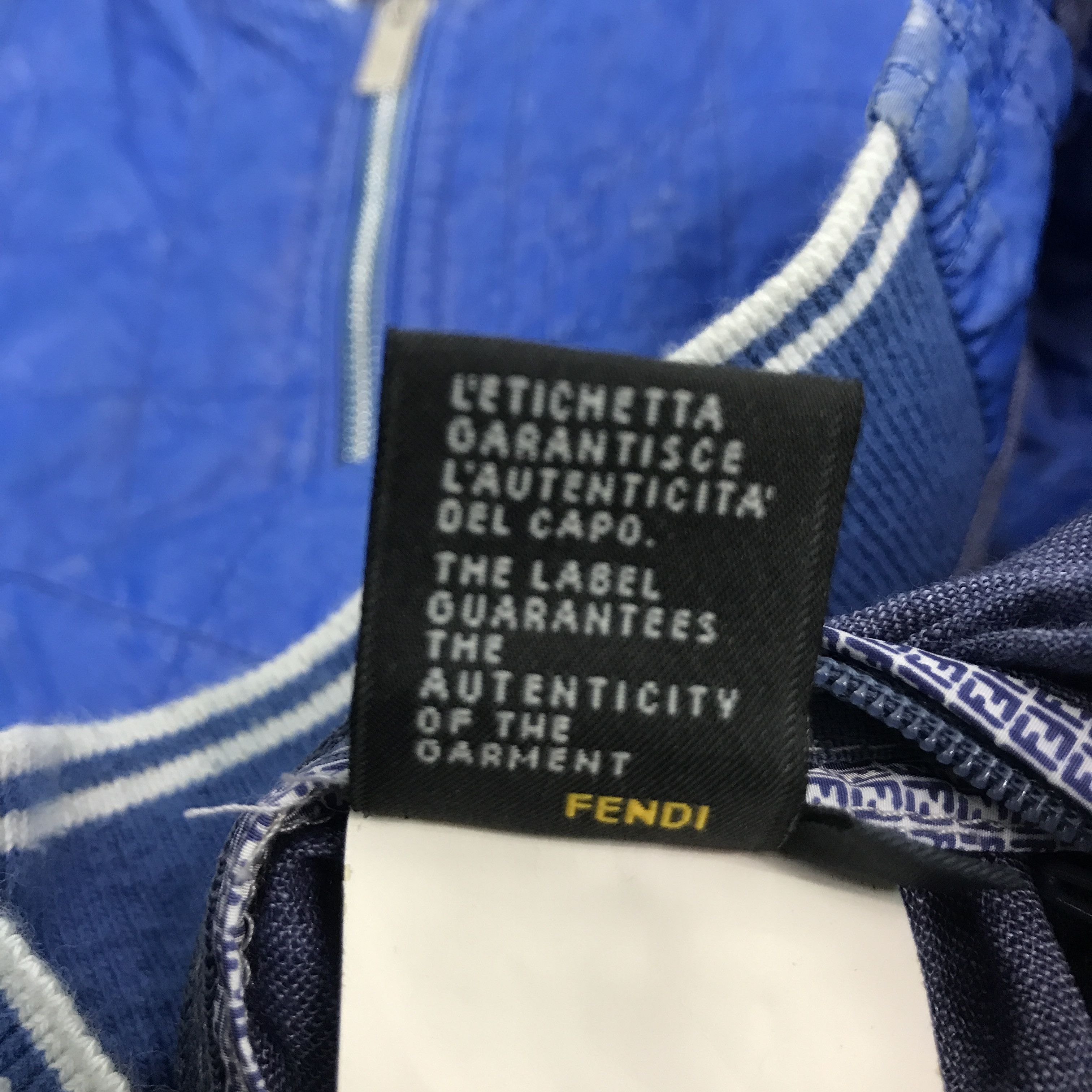 Fendi FENDI DESIGN LOGO FENDI JACKET Size US M / EU 48-50 / 2 - 15 Thumbnail
